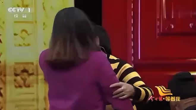 一半人哭,一半人罵!央視《等著我》翻車後改版,倪萍不再主持!