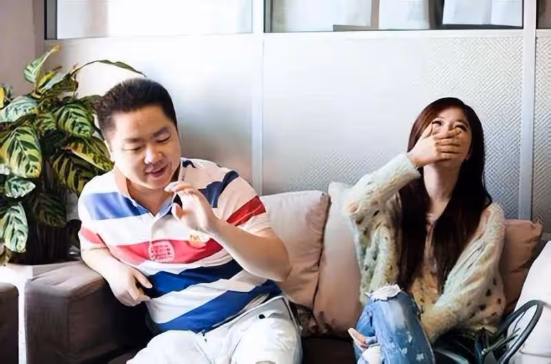 曾和景甜齊名工資最初僅5千!宅男女神趙奕歡仍性感火辣