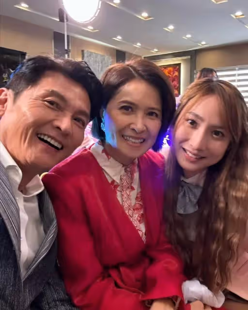 TVB前花旦邵美琪現身聚會!狀態秒殺眾人,任達華名模妻子琦琦都失色