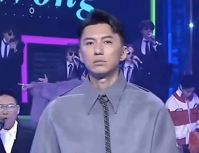 TVB藝人最新排位出爐,高海寧上位成一姐,袁偉豪突然跌落二線
