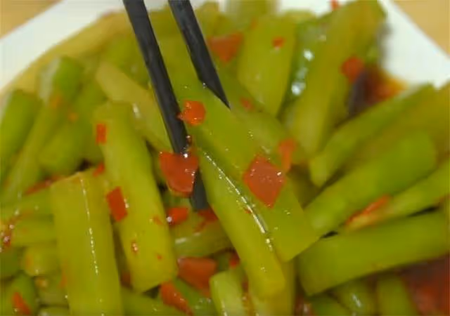 自從學會萵筍這種吃法,開胃下飯,天天吃都不膩,一次做6斤不夠