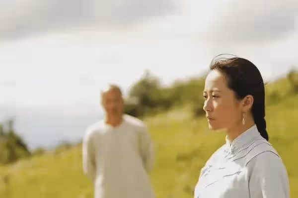 53歲俞飛鴻近況曝光:沒結婚、不生娃,但有固定伴侶