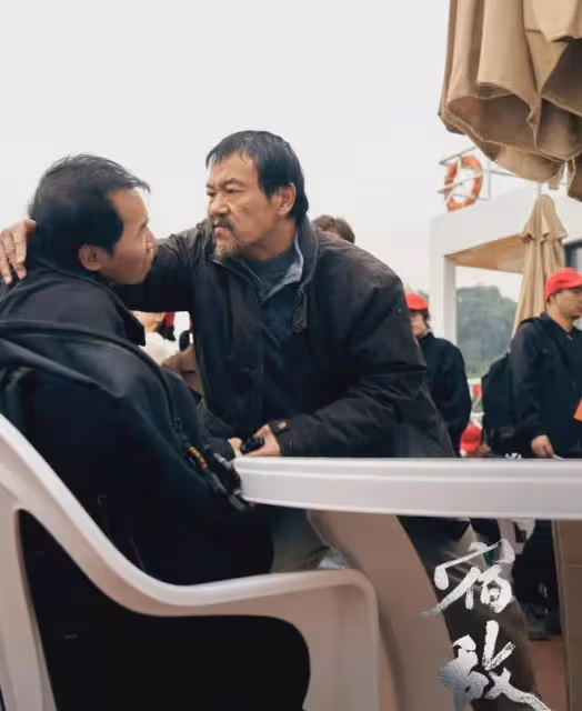 《宿敵》大結局,眾星告別:廖凡神秘不露臉,朱珠髮長文告別黃蕭