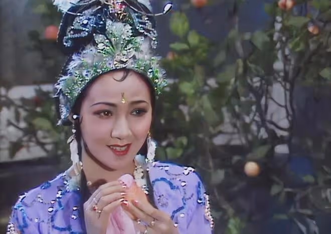 86版《西遊記》9大美女,女兒國國王雍容華貴,玉面狐狸太慘了!