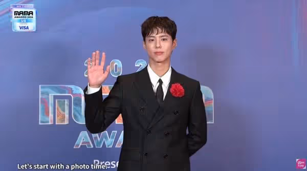 2024MAMA／JYP：跳到60歲！　KATSEYE多國語言問候、ILLIT俏皮登場