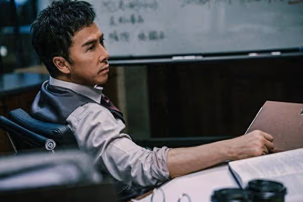為正義出戰!甄子丹不當葉問了 《誤判》一個打一百個