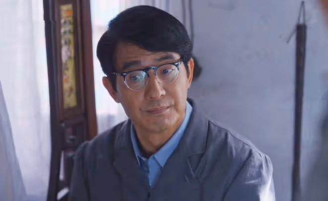 《小巷人家》莊父莊母三次威脅子孫,給振東振北買房,結局太解氣
