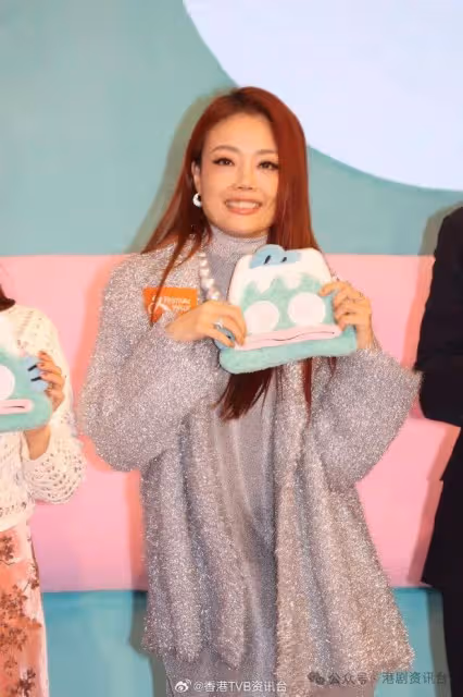 蔡卓妍生日獲容祖兒送蛋糕!祖兒暫不接新工作