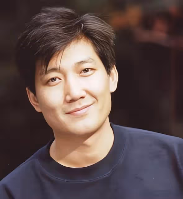 黃金配角李崇霄:娶德國媳婦,51歲拍戲途中猝死,如今女兒撐起家