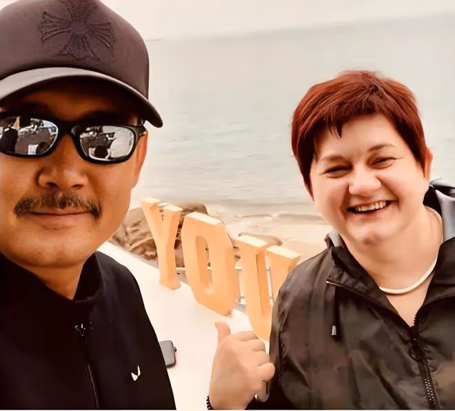 黃金配角李崇霄:娶德國媳婦,51歲拍戲途中猝死,如今女兒撐起家