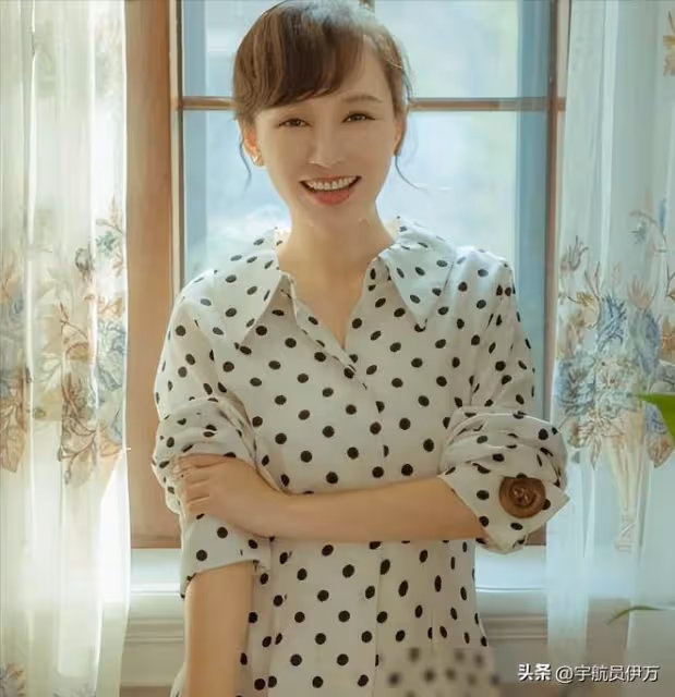 原來他們是夫妻,與初戀一見鍾情恩愛34年,演完《唐詭》終於紅了
