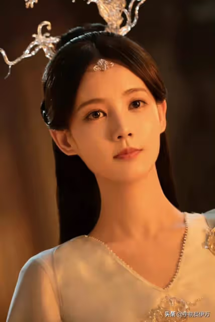 「太后資源丫鬟命」，這6位怎麼捧都不紅，江疏影袁姍姍白鹿上榜
