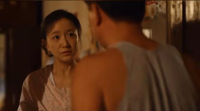深扒小巷人家細節,才知老吳是妻管嚴,難怪不讓小軍考高中