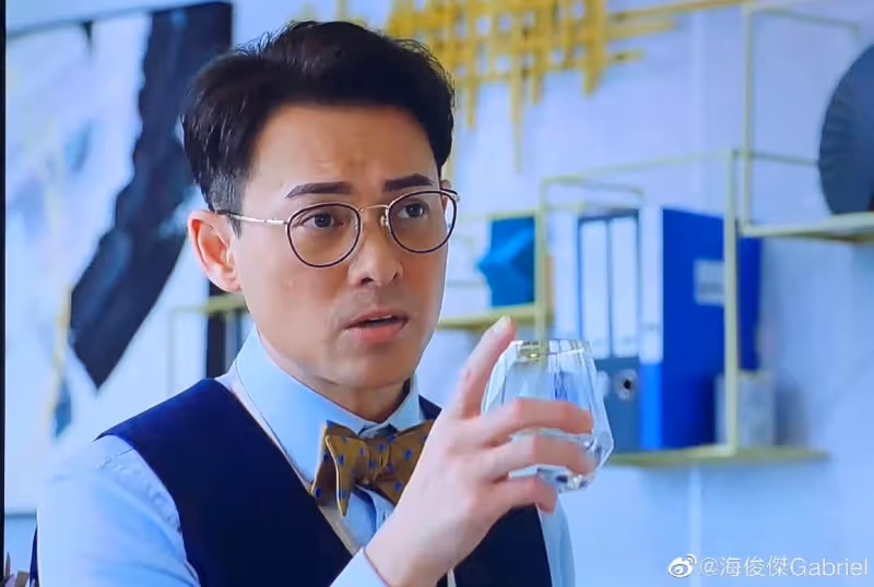 知名港星宣傳新劇被指暴瘦,健康狀況惹人憂,與妻子積極造人無果