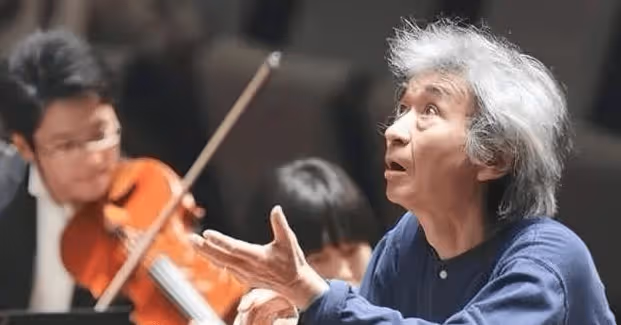 他是著名歌唱家,53歲走紅,年過8旬唱得了貝多芬,也玩得來說唱