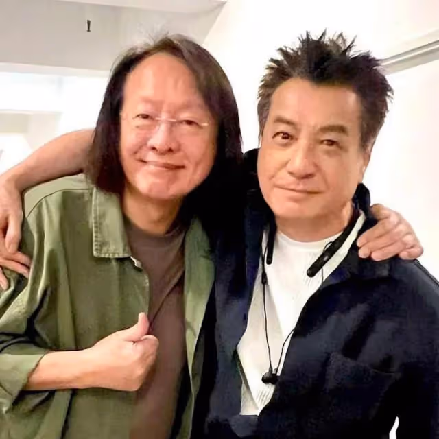 TVB老戲骨77歲生日依然風度翩翩,自爆拍戲曾思想踩界,感謝太太理解信任
