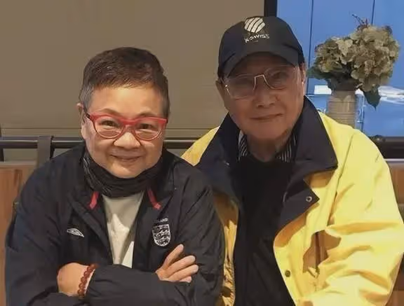 又一位82歲老戲骨被傳去世，曾與謝賢齊名，退圈後被曝開計程車
