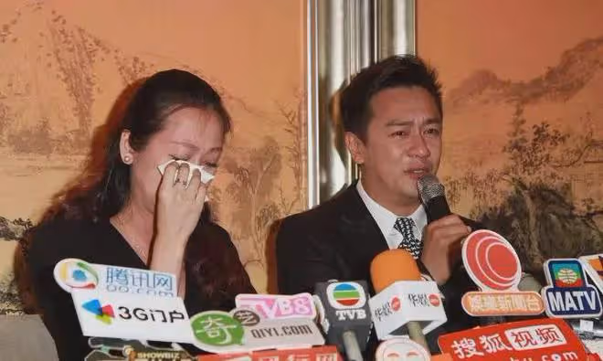 「最帥段譽」 53歲演18歲，被網友嘲諷辣眼睛，性騷擾18歲女演員