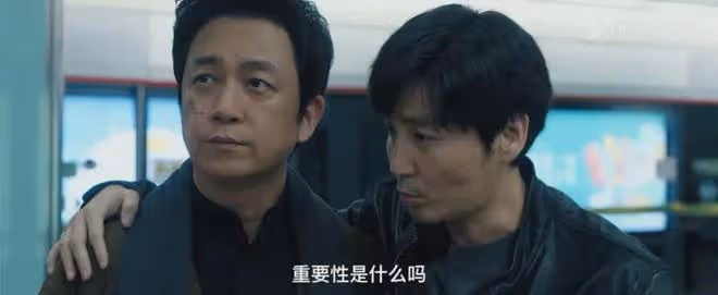 《白夜破曉》熱度破萬!6主演兩位升級爸媽,潘粵明與她因戲牽手