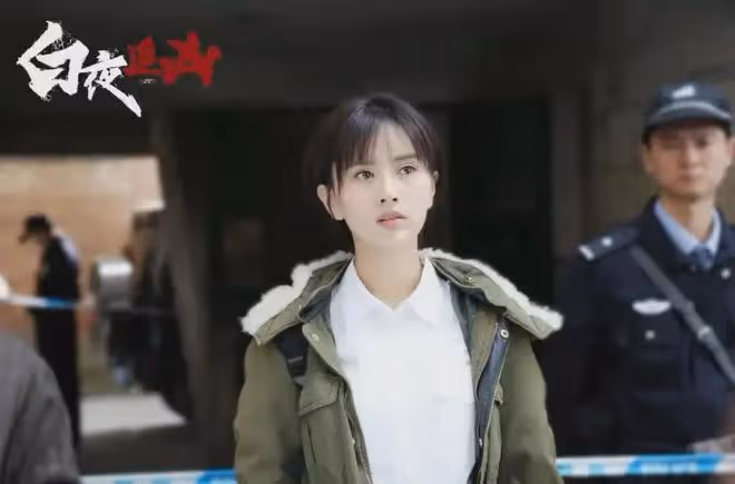 《白夜破曉》熱度破萬!6主演兩位升級爸媽,潘粵明與她因戲牽手