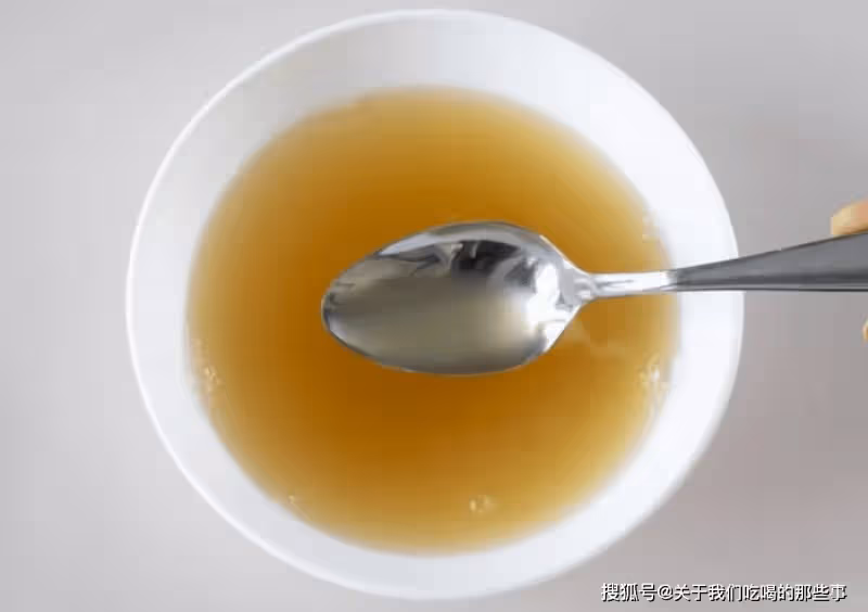 包韭菜豬肉餡餃子，記住「2放2不放」，教你正確做法，鮮嫩多汁
