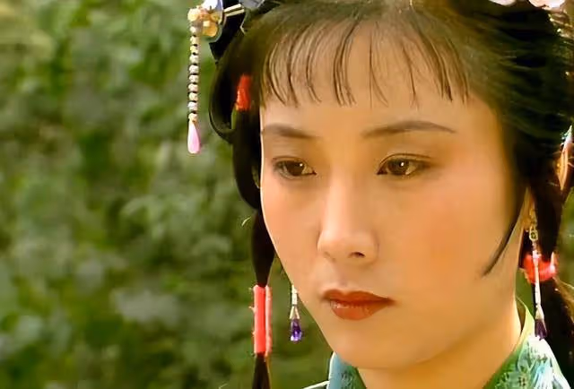 61歲演員鄭錚病逝,丈夫發訃告,多位友人緬懷,生前海量合影曝光