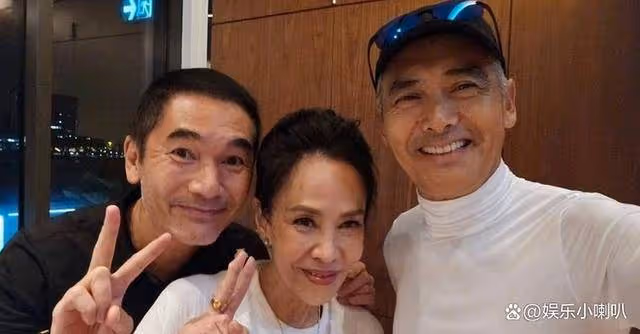 周潤發229億身家,其姐姐公園打盹引質疑,回應弟弟給家人已買房