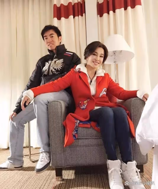 劉曉慶:四段婚姻無兒無女,選擇把外甥當成自己的孩子養育半生!