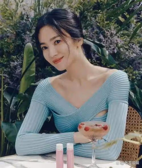 宋慧喬曬43歲慶生照,狀態好到讓全網眼紅,歲月仿佛遺忘了女神