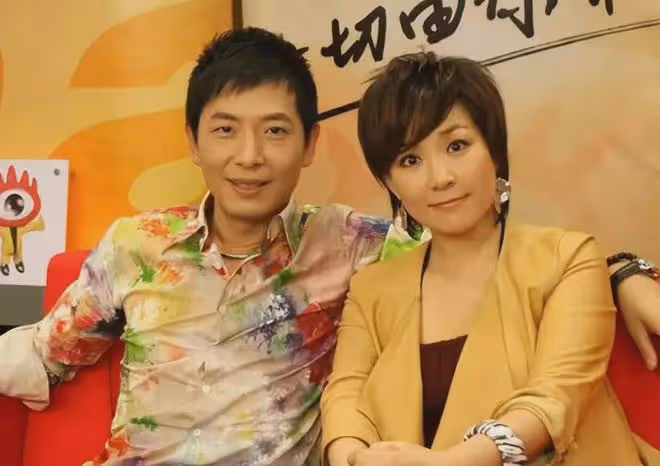 戴軍：憑藉《阿蓮》爆火，曾瘋狂吞食安眠藥自殺，52歲還孤身一人
