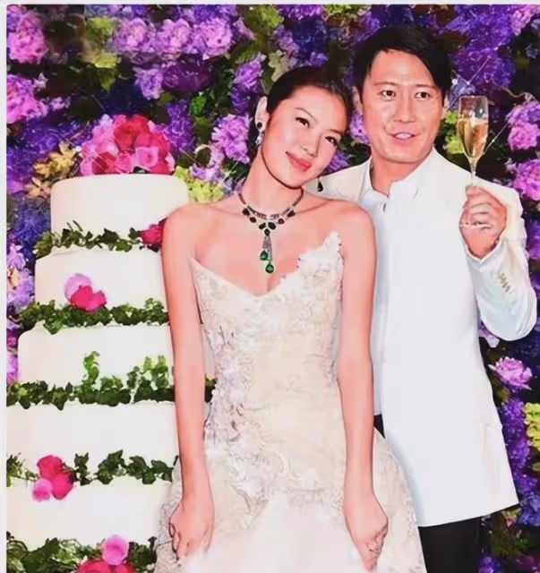 寧可嫁破產老頭,也不與黎明白頭到老,44歲現狀唏噓的她後悔嗎?
