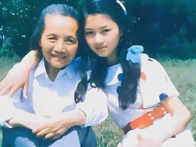 田海蓉:嫁豪門後喪母喪夫,父親癱瘓,拒收130億遺產讓人佩服!