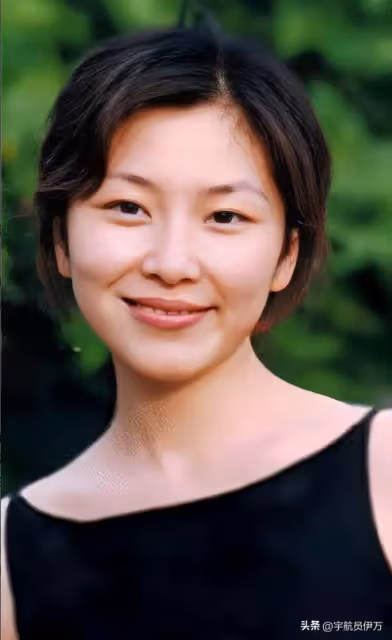 「星二代」春晚導演馬東,出道26年從不拼爹,妻子是央視美女主持