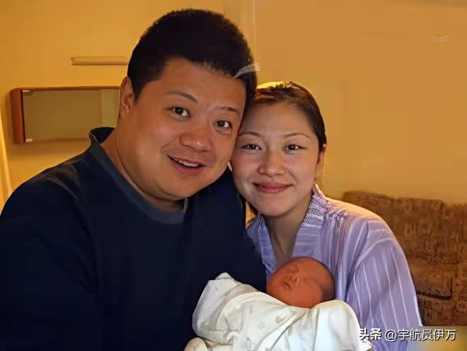 「星二代」春晚導演馬東,出道26年從不拼爹,妻子是央視美女主持