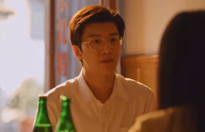 《小巷人家》大結局:林棟哲救贖了莊筱婷,向鵬飛呢?救贖了周青