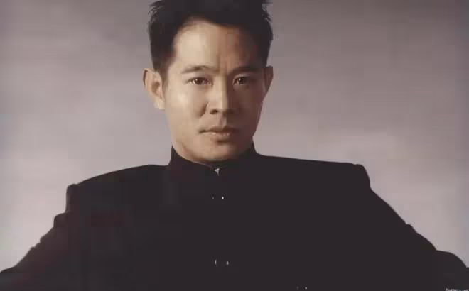 拋妻棄子,逼原配自盡,成名後甩了原配的3位男星,一個比一個絕