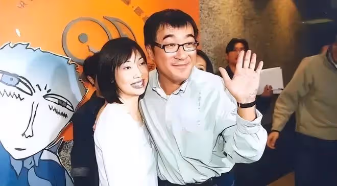 拋妻棄子,逼原配自盡,成名後甩了原配的3位男星,一個比一個絕