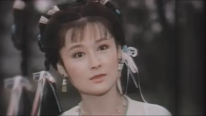 潘迎紫:比劉曉慶更厲害的「大女主」,一生未育,74長得像35歲!
