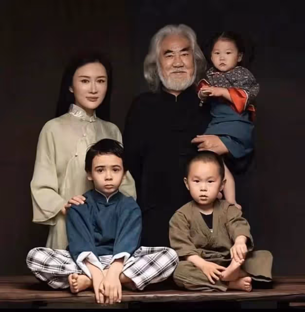 好傢夥,73歲張紀中四胎得女,42歲妻子老來得女,網友:爆龍珠了