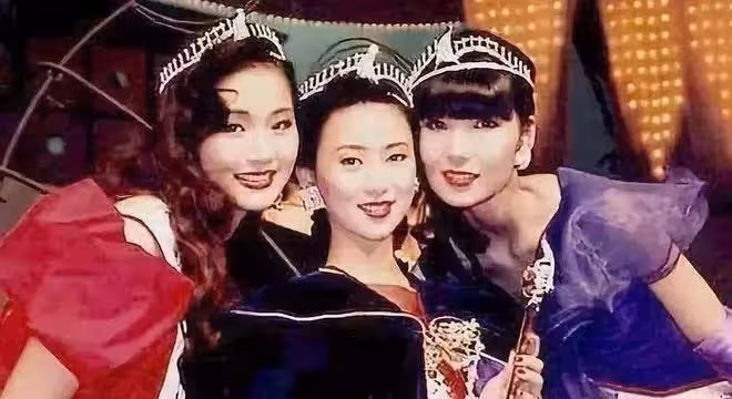 「宅男女神」翁虹被古天樂倒追,卻偏要嫁普通人:此生只想平凡