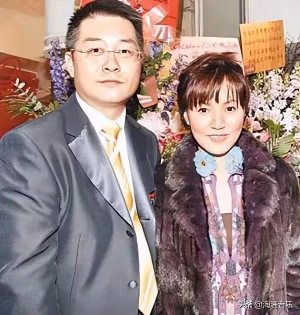昔日香港歌后嫁入豪門離婚收場,自言曾經很相愛,不後悔結婚