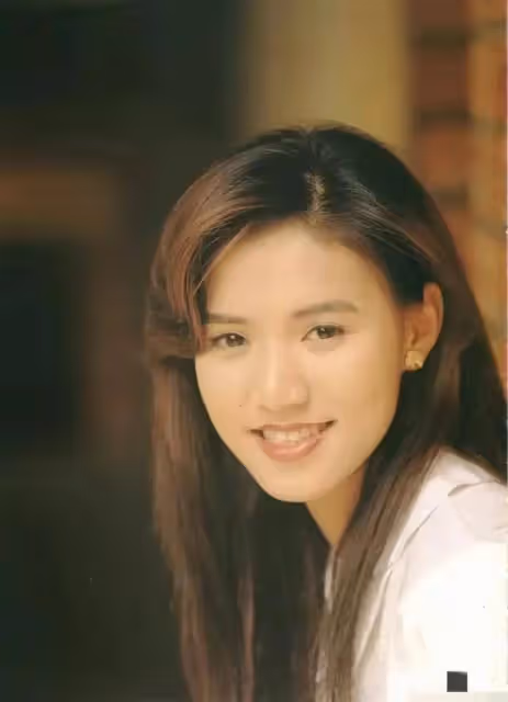 昔日香港歌后嫁入豪門離婚收場,自言曾經很相愛,不後悔結婚