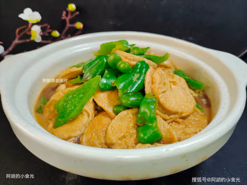 冬天不懂吃這菜太虧了,賽過了吃魚吃肉!簡單燜一鍋,嫩到無敵、口口爆汁,熱乎乎的和冬天最配
