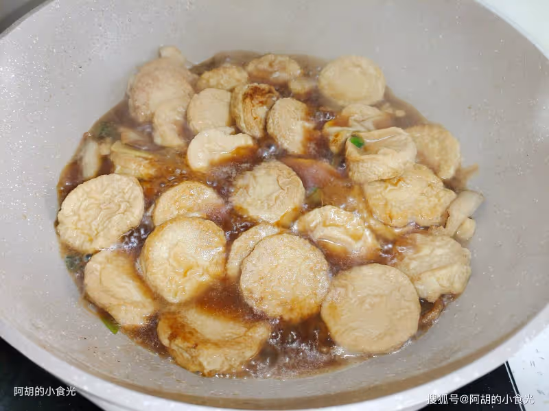 冬天不懂吃這菜太虧了,賽過了吃魚吃肉!簡單燜一鍋,嫩到無敵、口口爆汁,熱乎乎的和冬天最配