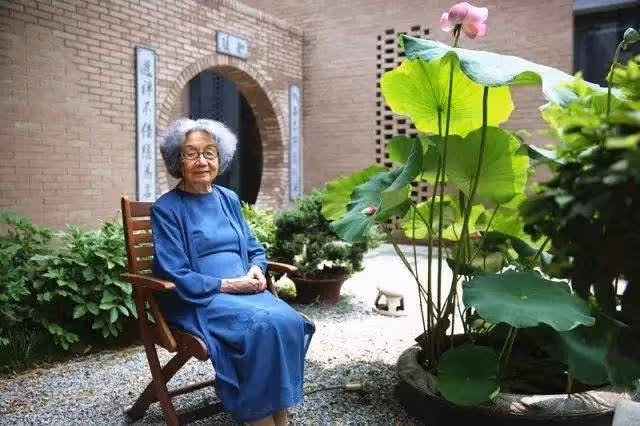 古典文學研究學者葉嘉瑩逝世 享年100歲