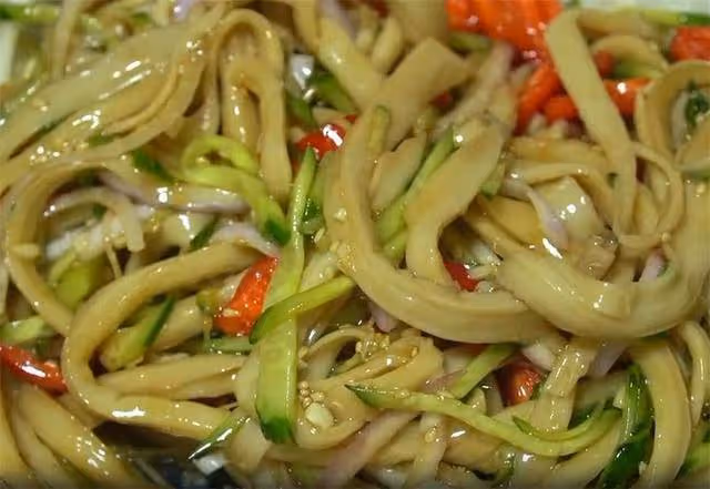 秋冬寧願不吃肉，也要吃這盤杏鮑菇，不炒不刀切，一頓3斤不夠吃