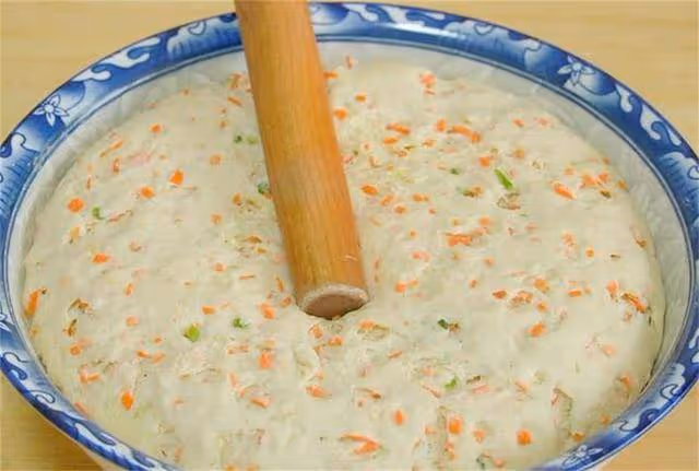 麵粉別蒸饅頭了，教你懶人做法，比包子餡餅簡單，比油條吃著過癮