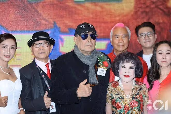 亞視經典節目翻身！72歲老戲骨擔任節目主持，與第三任妻子還未正式離婚