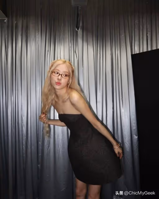 Rosé新歌講前任,情傷多年的舊愛被疑是女生!