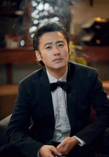 養了小三陳昱霖7年,又親手將她送進監獄,吳秀波現在怎麼樣?